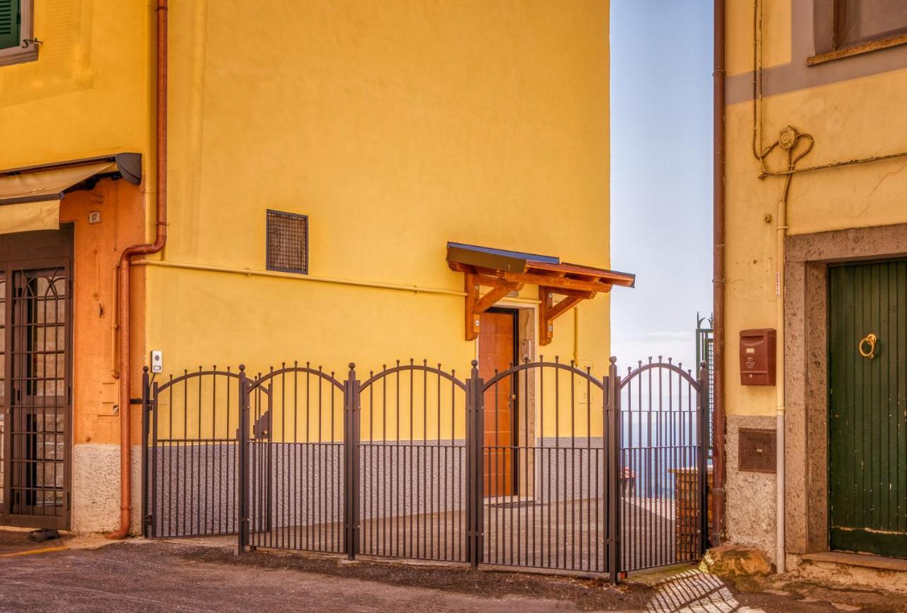 Casa Checca Appartamenti Per Vacanze Caprarola Exteriér fotografie